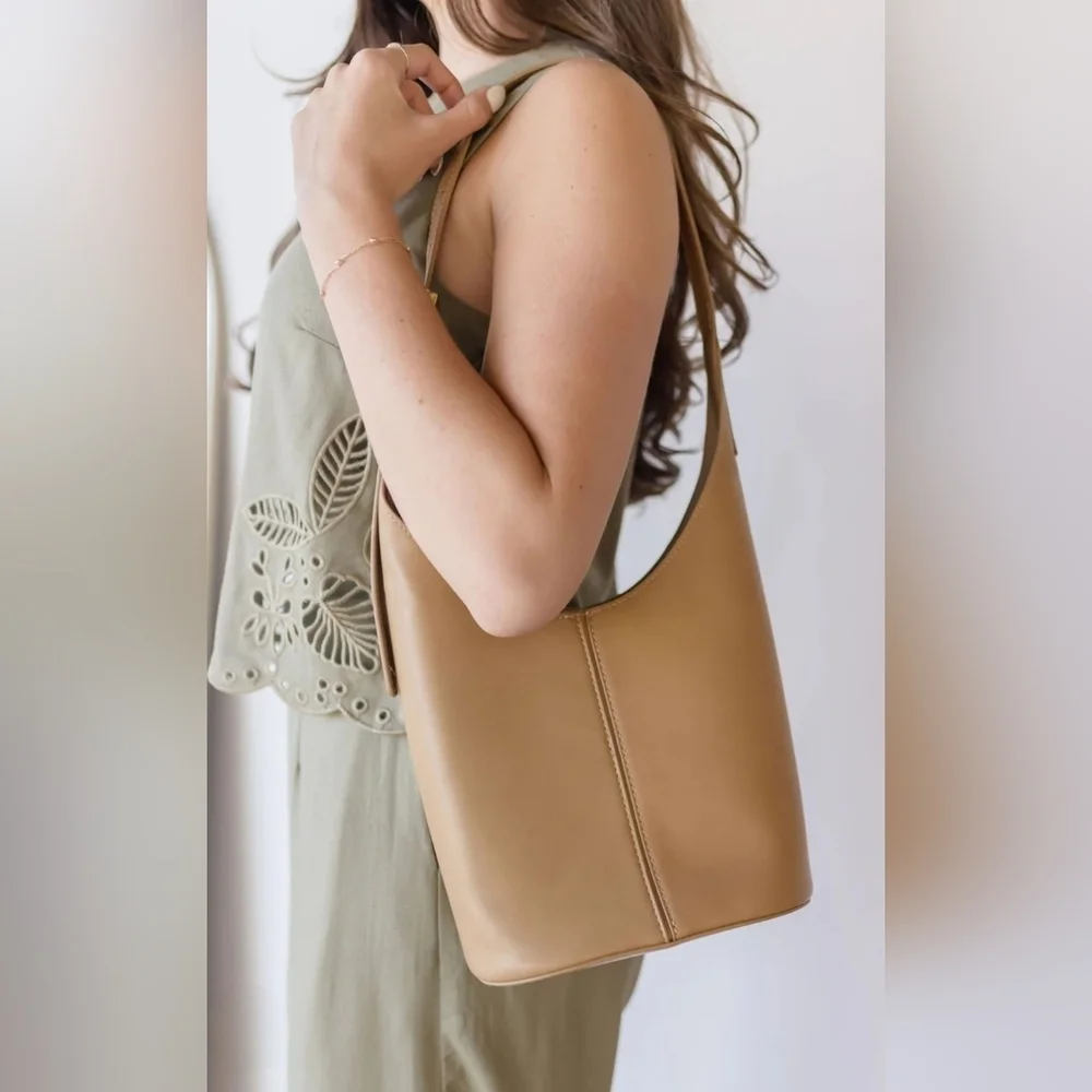 Antik Kraft Beige Faux Leather Hobo Shoulder Bag